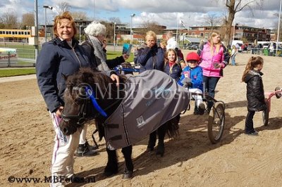 Minikoers 1. Bjorn van der Blonk met Petra2.jpg
