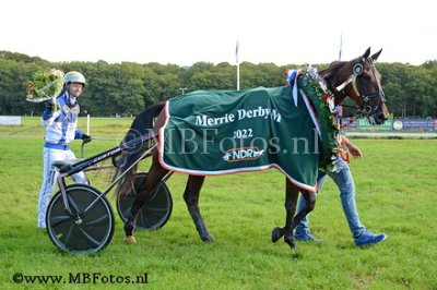 Koers 5. Malou Vredebest8.jpg
