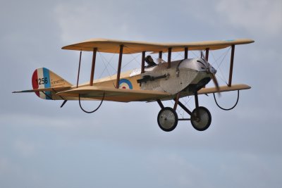 Alan Rowson's Sopwith Tabloid flown by Grant Findlay, 0T8A5731.JPG