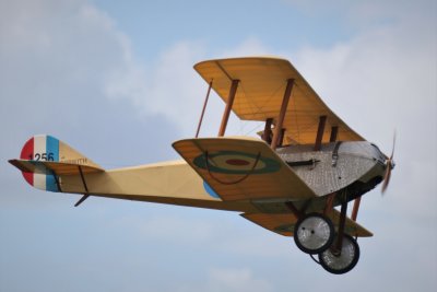 Alan Rowson's Sopwith Tabloid flown by Grant Findlay, 0T8A5734 (2).JPG