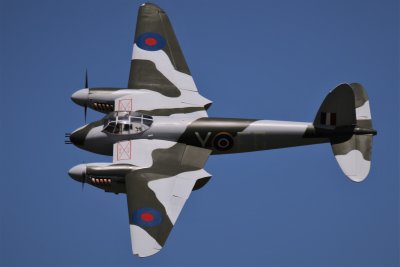 Frazer Briggs flying the Mike Briggs built Mosquito, 0T8A7039 (2).JPG