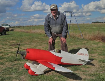 At HMAC,Graham Bradley and his Gee Bee withe ST3000, IMG_3421.JPG