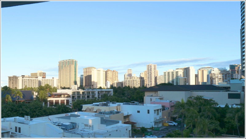 0336B-Lu - Waikiki skyline in the morning