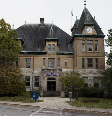 Riverside Town Hall