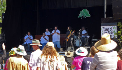 The Sons of the Soul Revivers at Main Stage