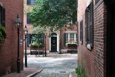42 Acorn Street Boston MRC@2019.jpg