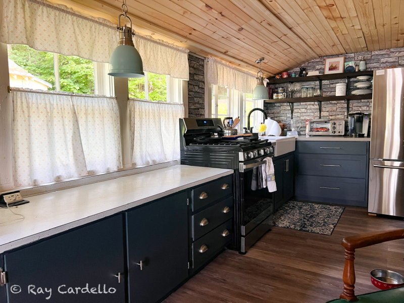 Bear Pond Kitchen