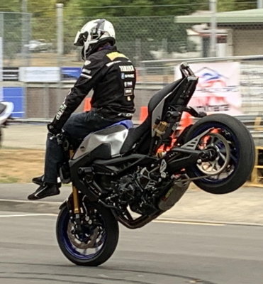 Yamaha Factory Stunt Rider Dave McKenna Pic Bruce Cooper 05.jpg