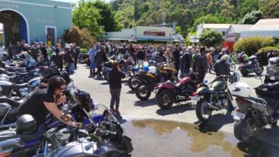 201128 Nelson Toy Run 070 Pic Hank Verhoeven.jpg