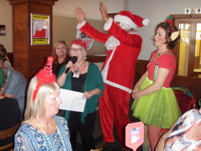201219 Nelson Ulysses Xmas dinner 047.JPG