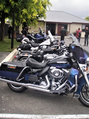 211211 Ulysses Marlborough Toy Run 07.jpg
