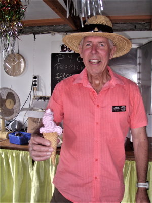 220227 Branch BBQ with icecreams creations 03.jpg