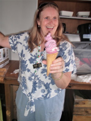 220227 Branch BBQ with icecreams creations 04.jpg