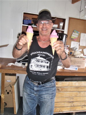 220227 Branch BBQ with icecreams creations 11.jpg
