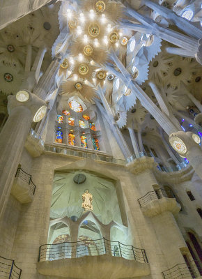 Sagrada De Familia Interior