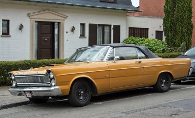 Ford Galaxy 500