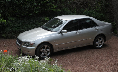 Lexus IS 200