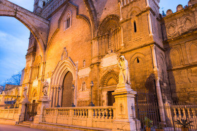 18_d800_2313 Palermo Duomo at Dawn