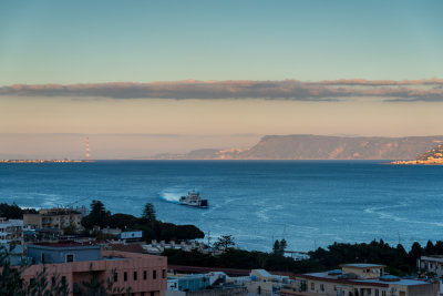 18_d800_2806 Straits of Messina