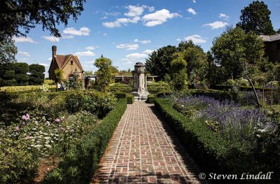 Bushey Rose Garden