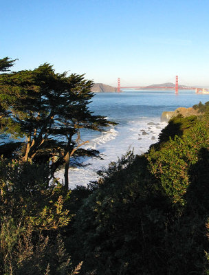 The Golden Gate from Lands End 3249.jpg