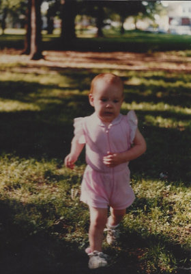 1983 05 30 Elizabeth Asher at Ellenberger Park 02.jpg
