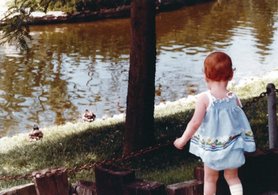 1983 07 Elizabeth Asher at the Ft Wayne Zoo 09.jpg