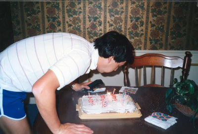 1987 09 22 David Asher at his 30th birthday.jpg