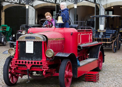 15053_Firewomen.jpg