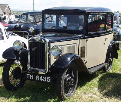 Austin TH 6435 at the Vintage Show