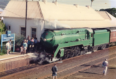  Locomotive 3801.