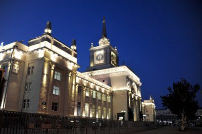 Volgograd - Railway Station & Airport