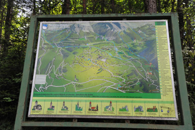 Panoramic map of Seis am Schlern, base village for the cable car to Seiser Alm