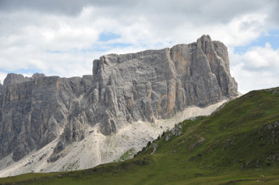 Lastoni di Formin from the top of Giau Pass