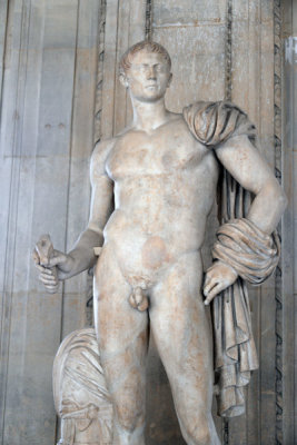 Heroic statue of a Roman general with the head of Augustus, 1st C> AD