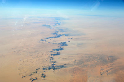 Ridge standing out in the Sahara, eastern Darfur, Sudan (N17 E27)