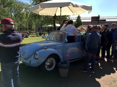 Refreshment Stand