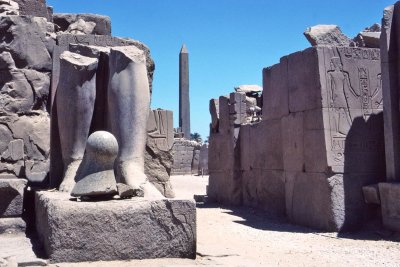 Luxor (1990)