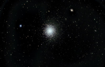 M13 - THE GIANT CLUSTER IN HERCULES