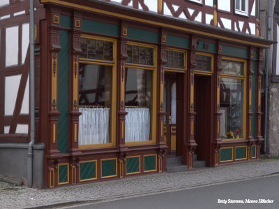 Dillenburg, a historizing bar window