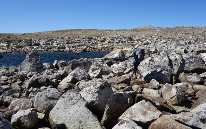 Skirting Lower Desolation Lakes
