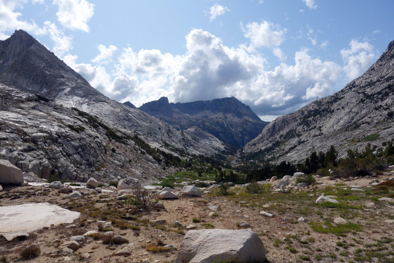 We leave the Bear Lakes and descend west into Hilgard Branch below Lake Italy