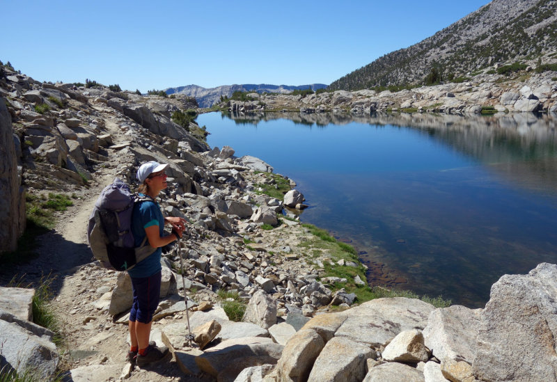 Descending south from Selden Pass