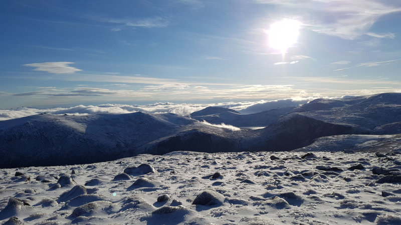 Nov 20 From Cairngorm summit south 