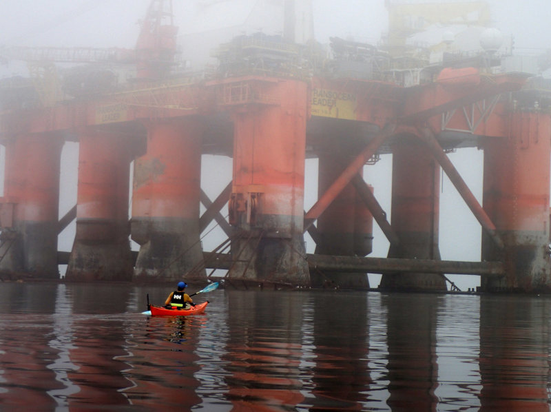 Aug 21 Cromarty oil rig in mist