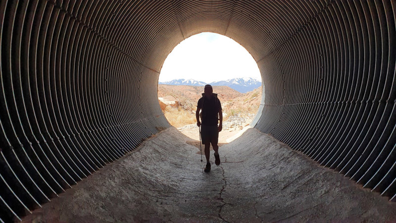 Going under H95 to hitch into Hanksville