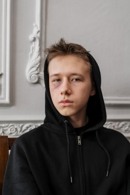 1000-pexels-cottonbro-4100481.jpg