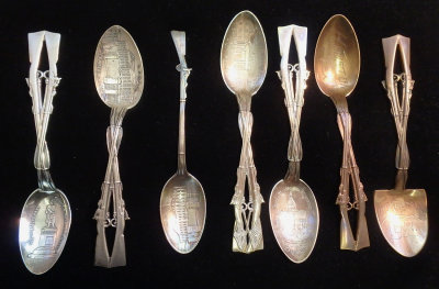 Trapdoor spoons