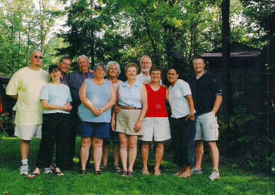 2004 Sandy family MLR2020.jpg