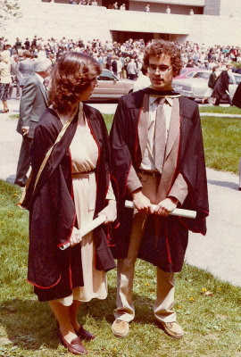 1983-05 Jen graduation 6 MLR2020.jpg